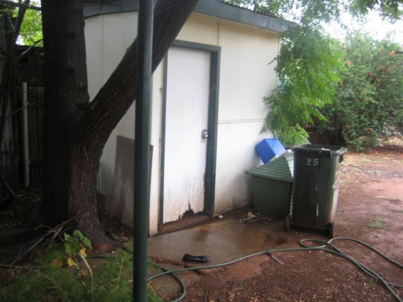 2/3 Linsley Street, Cobar NSW 2835