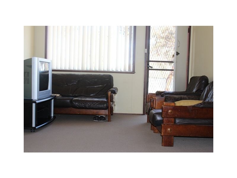 37 Becker Street, Cobar NSW 2835