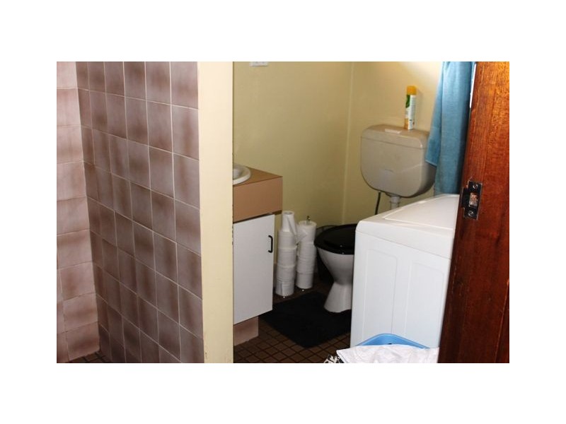 37 Becker Street, Cobar NSW 2835