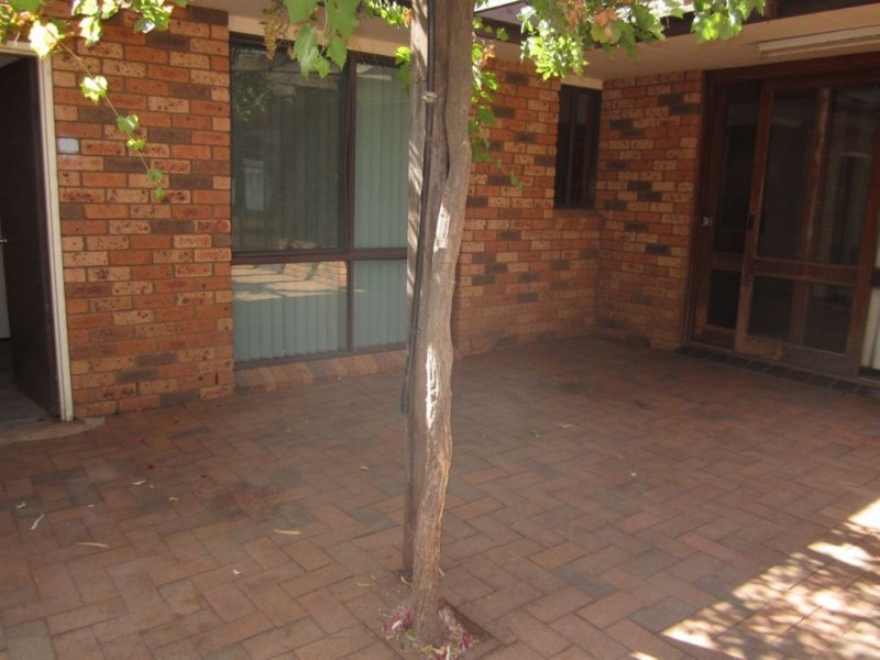 19 Morrison Street, Cobar NSW 2835