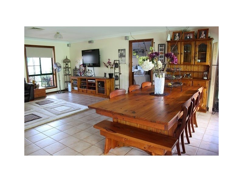 2 Louth Road, Cobar NSW 2835