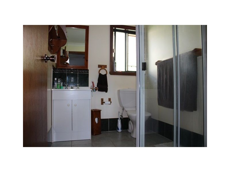 2 Louth Road, Cobar NSW 2835