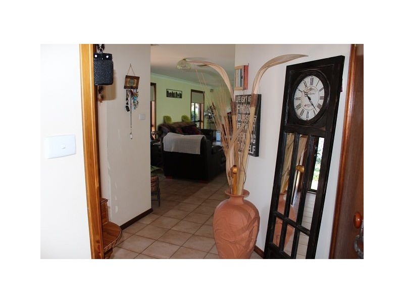 2 Louth Road, Cobar NSW 2835