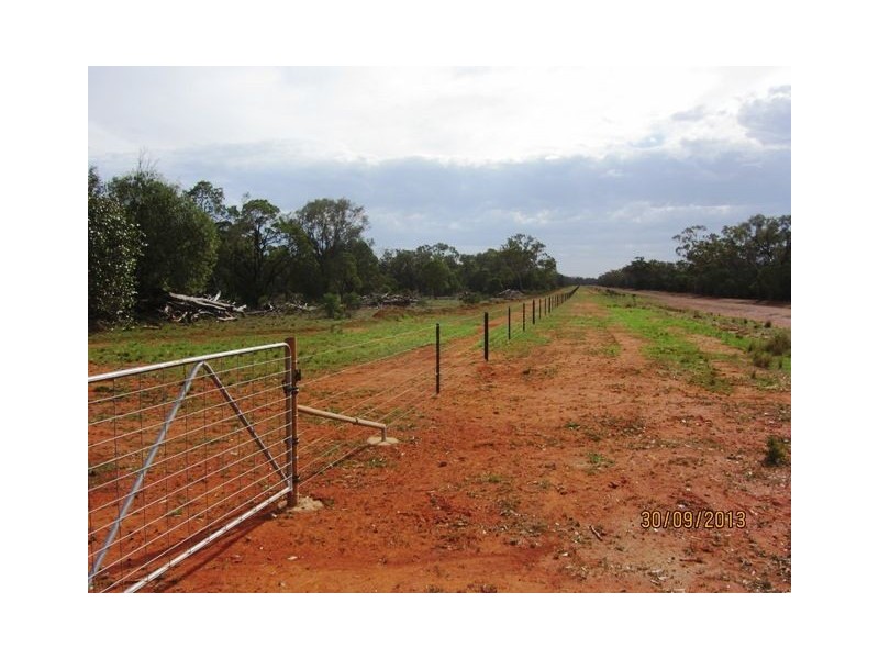 * Booroomugga Station, Cobar NSW 2835