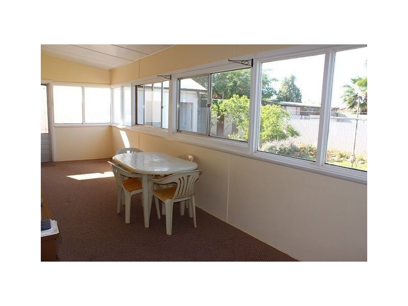 52 Bradley Street, Cobar NSW 2835