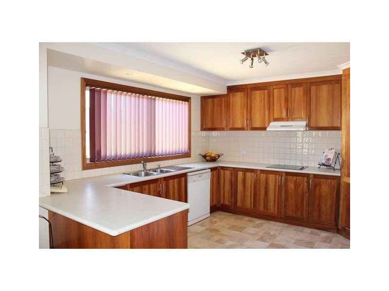 16 Linsley Street, Cobar NSW 2835