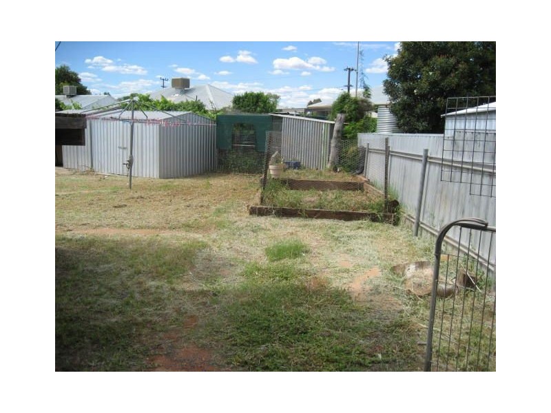 16 Rankin Street, Cobar NSW 2835