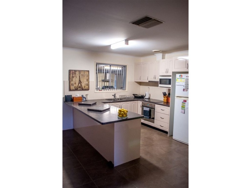 4 Tindera Street, Cobar NSW 2835