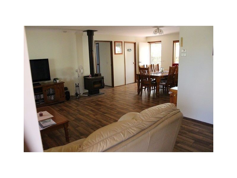 15 Morrison Street, Cobar NSW 2835