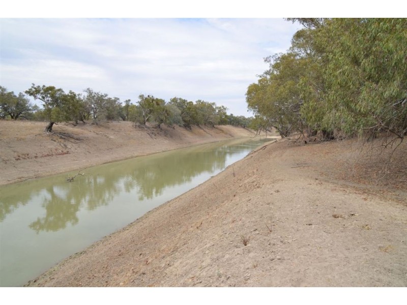 * Newmans on the Darling, Tilpa, Cobar NSW 2835