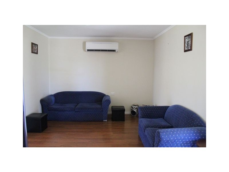 4 Wattle Drive, Cobar NSW 2835