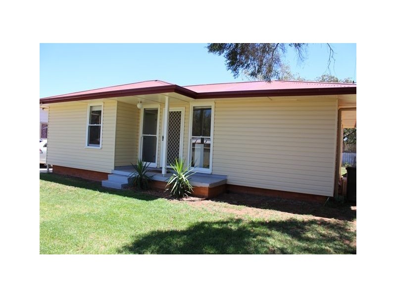 4 Wattle Drive, Cobar NSW 2835