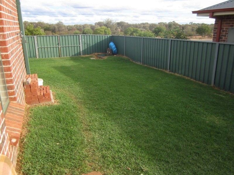 1 Bannister Court, Cobar NSW 2835