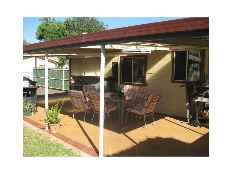 9 Denman Street, Cobar NSW 2835