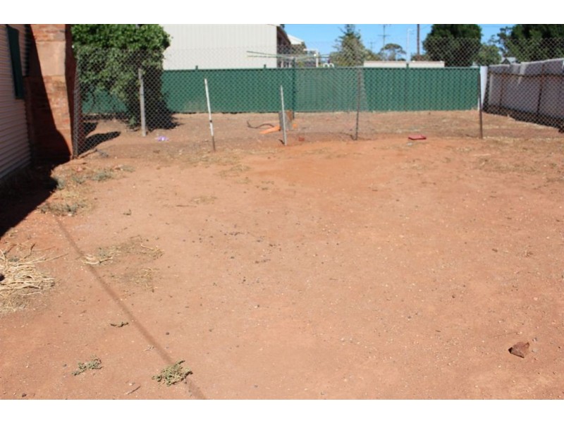 56 Louth Road, Cobar NSW 2835