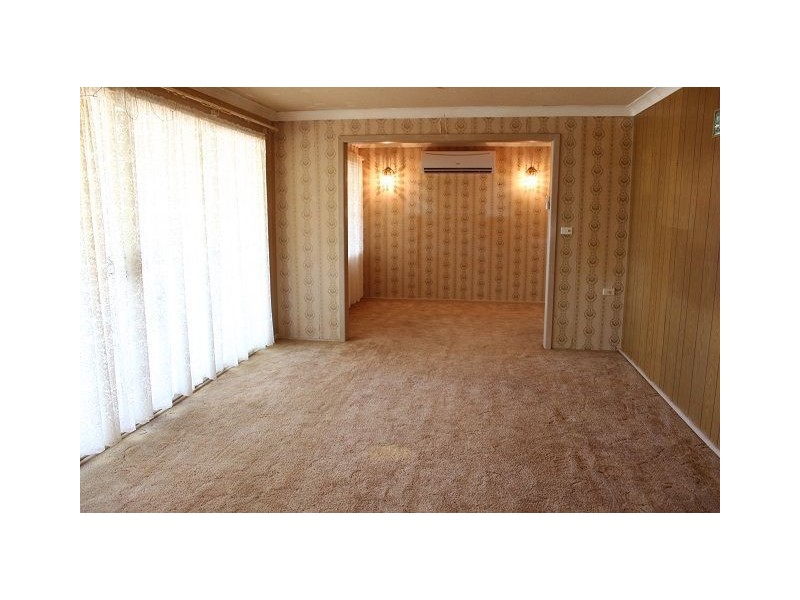 35 Elizabeth Crescent, Cobar NSW 2835