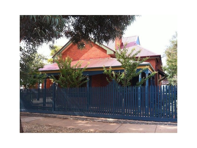 28 Becker Street, Cobar NSW 2835