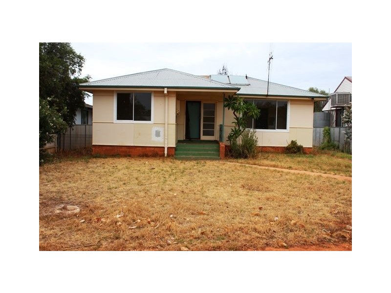 93 Monaghan Street, Cobar NSW 2835