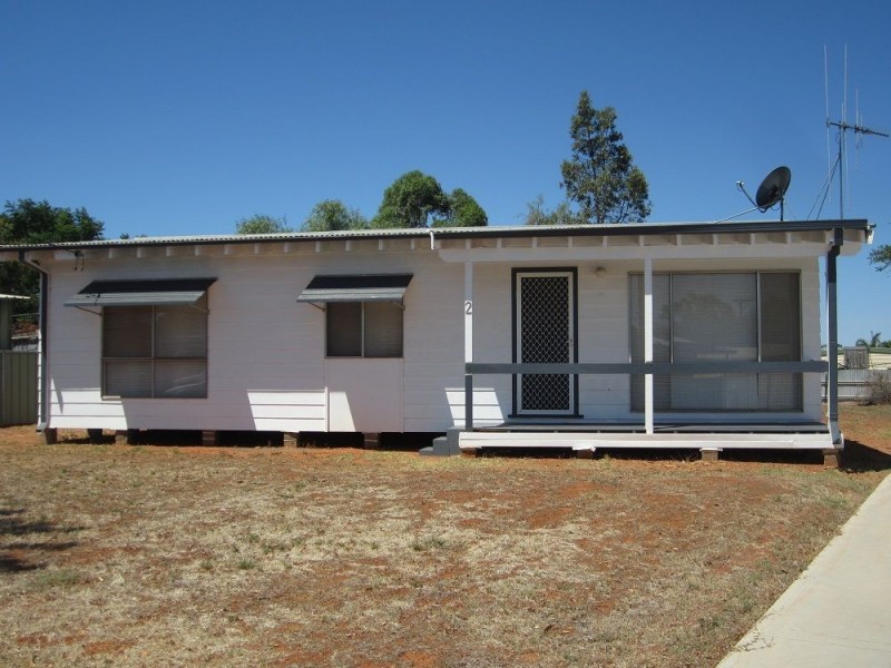 2 Fletcher Street, Cobar NSW 2835