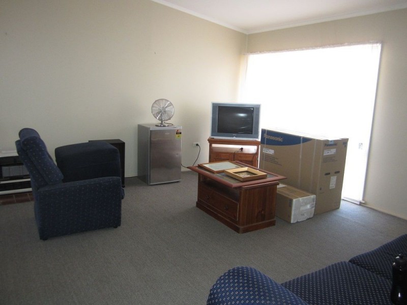 2 Fletcher Street, Cobar NSW 2835