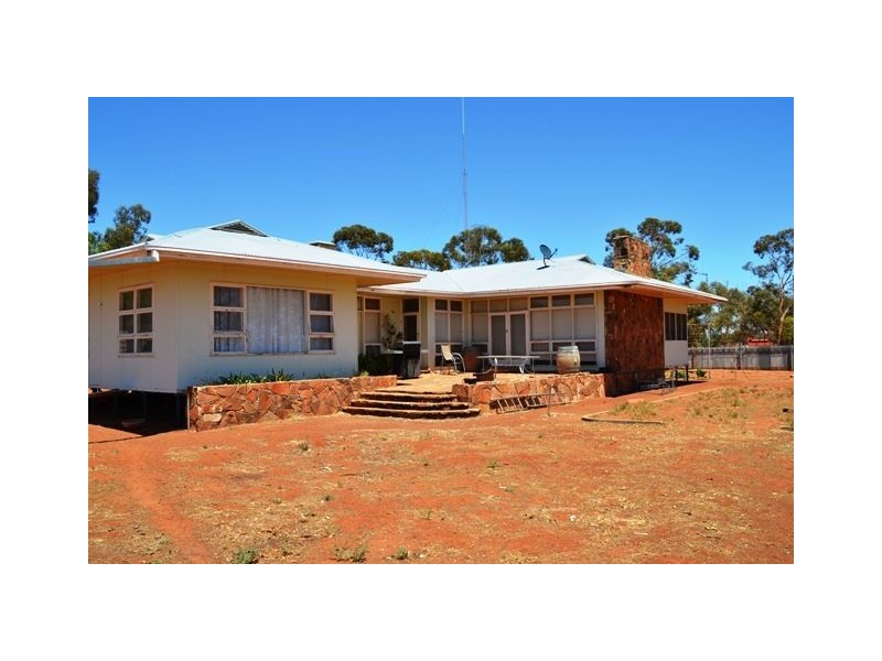 Narraport 15323 Barrier Highway, Cobar NSW 2835
