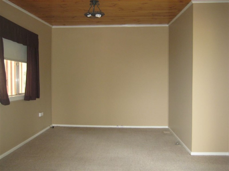 15 Rankin Street, Cobar NSW 2835