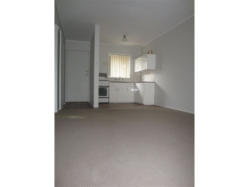 1/37 Becker Street, Cobar NSW 2835