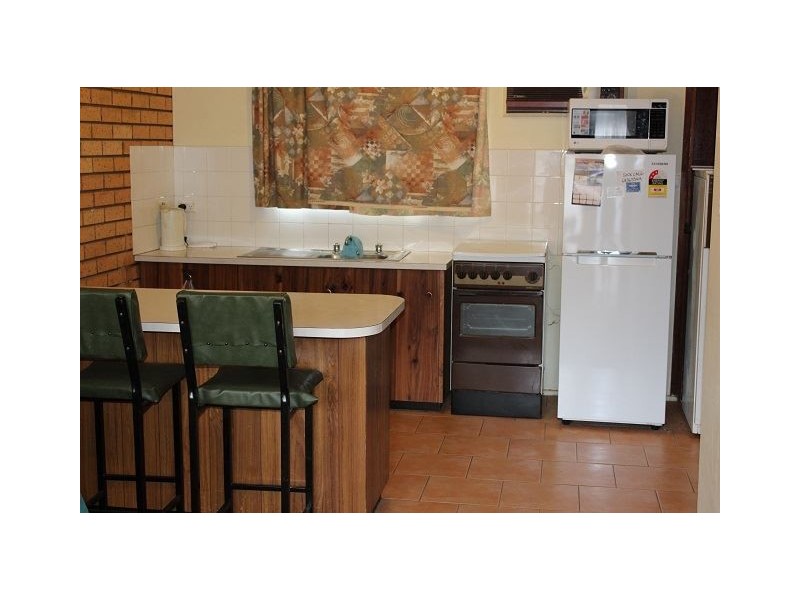 1,2,3/29 Leah Street, Cobar NSW 2835