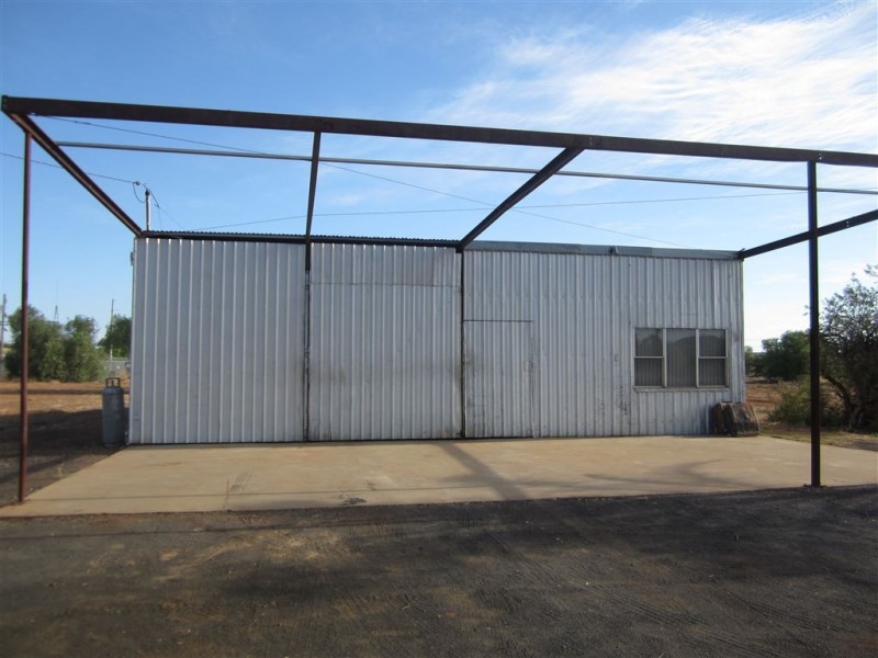 2,3,4,9 Nyngan road, Cobar NSW 2835