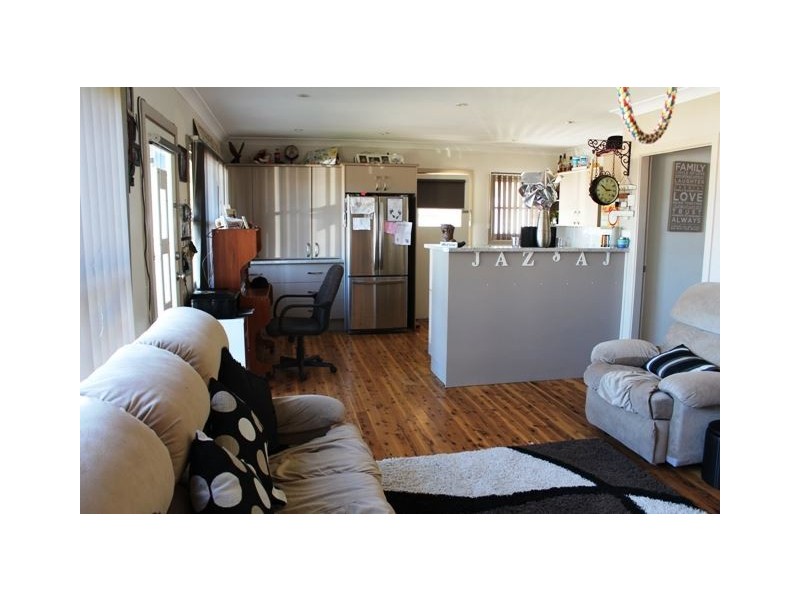 5 Woodiwiss ave, Cobar NSW 2835