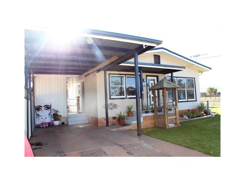 5 Woodiwiss ave, Cobar NSW 2835