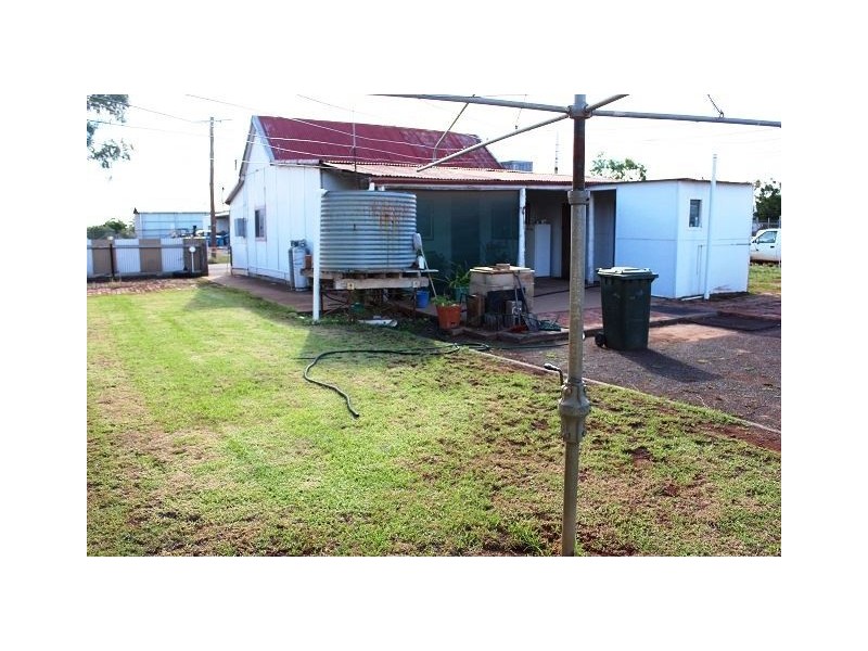 20 Fourteenth Street, Cobar NSW 2835