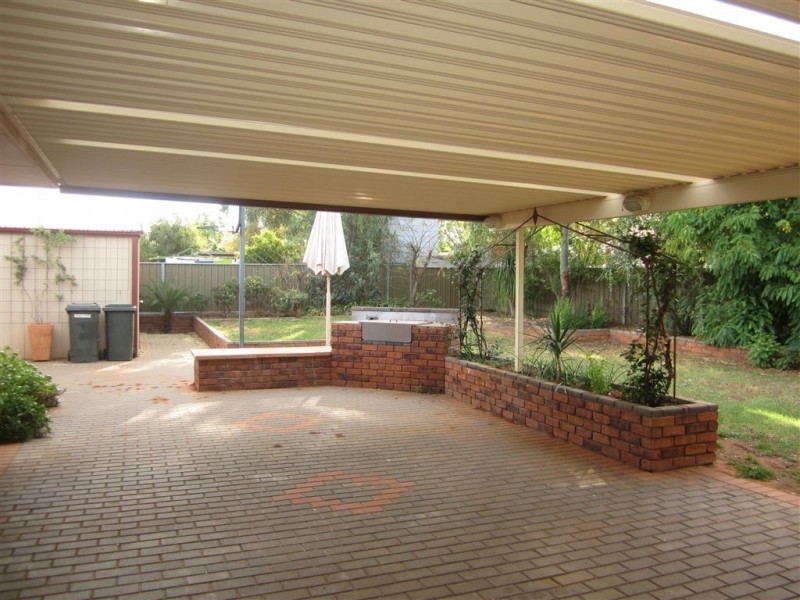 14 Acacia Drive, Cobar NSW 2835