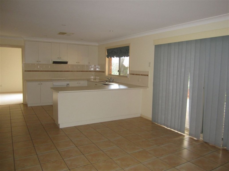 14 Acacia Drive, Cobar NSW 2835