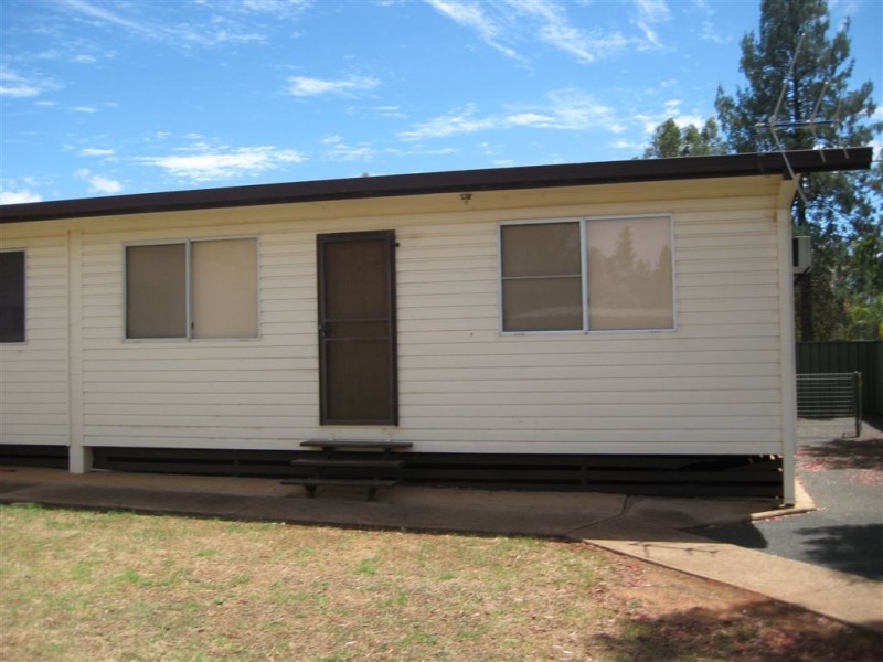 1/25 Tindera St, Cobar NSW 2835