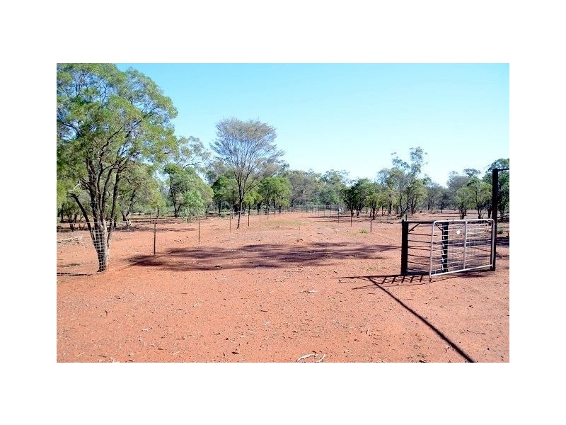 * Lansdowne, Cobar NSW 2835
