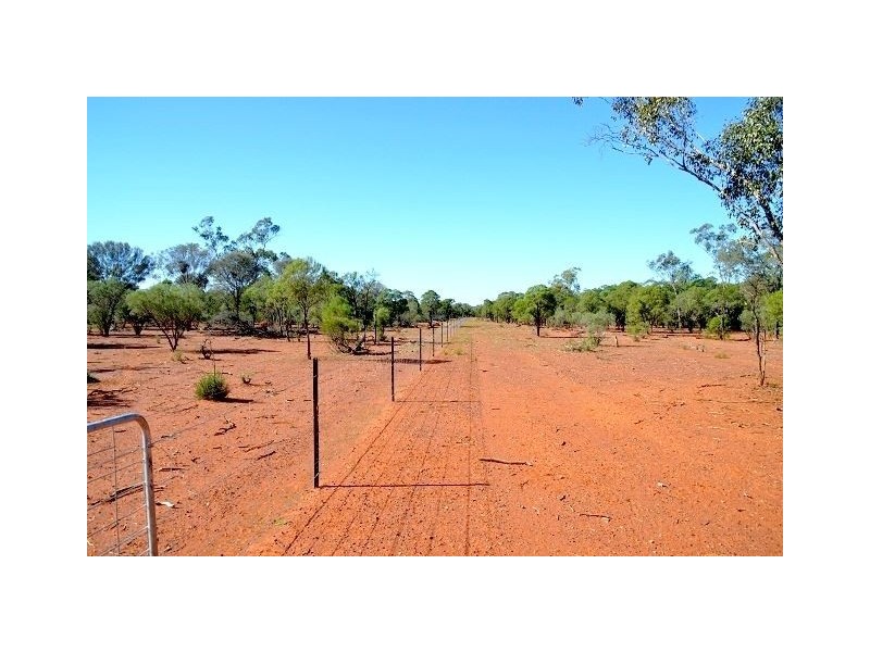 * Lansdowne, Cobar NSW 2835