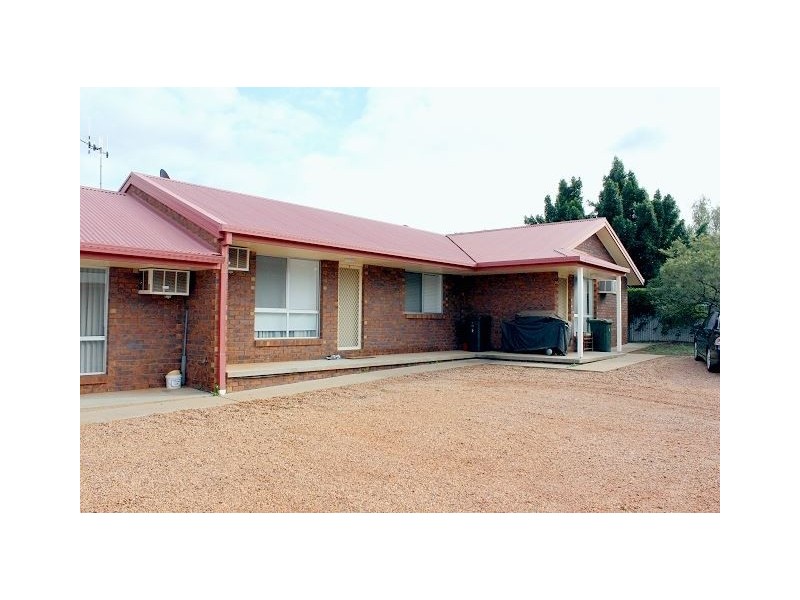 23 Lamrock Street, Cobar NSW 2835