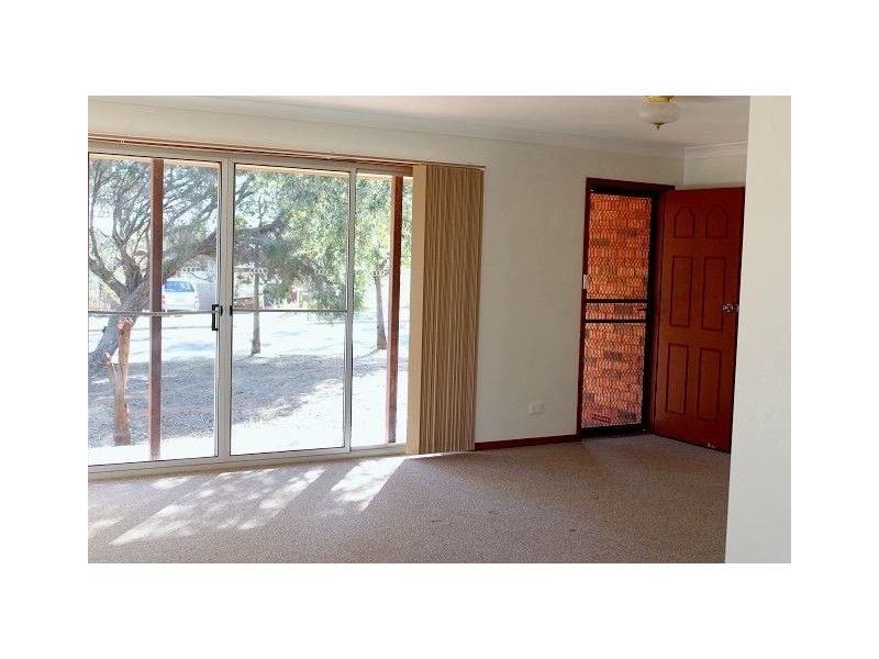 14 Bathurst Street, Cobar NSW 2835