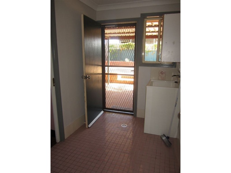 16 Wattle Drive, Cobar NSW 2835