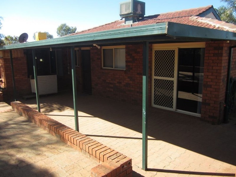 16 Wattle Drive, Cobar NSW 2835