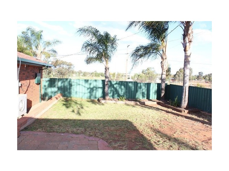 16 Wattle Drive, Cobar NSW 2835