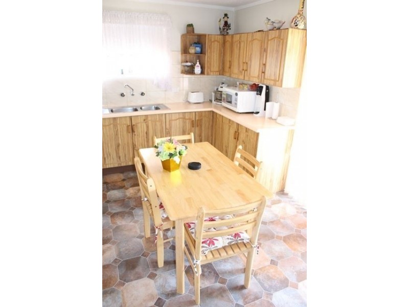 16 BROUGH ST, Cobar NSW 2835