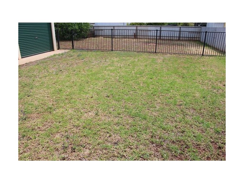 65 Monaghan Street, Cobar NSW 2835