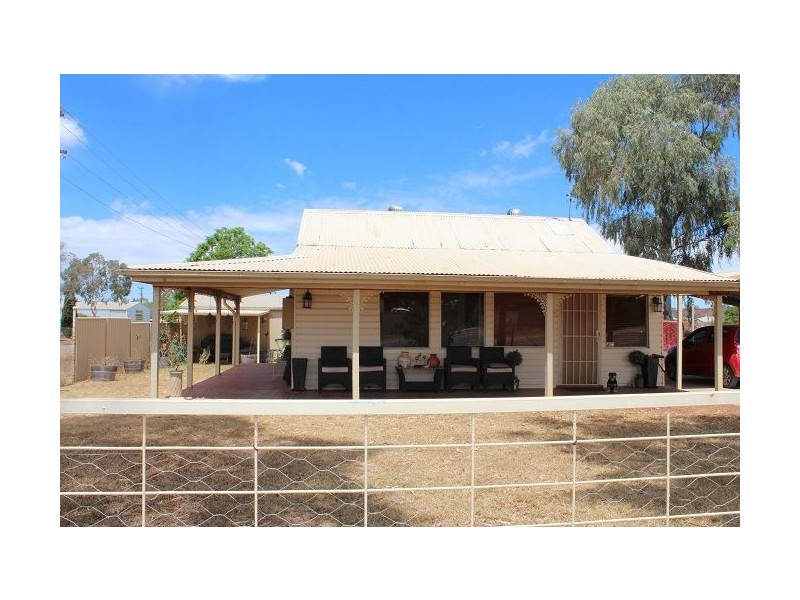 48 Cornish Street, Cobar NSW 2835