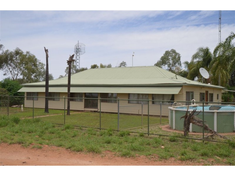 * Comeroo Station, Bourke NSW 2840