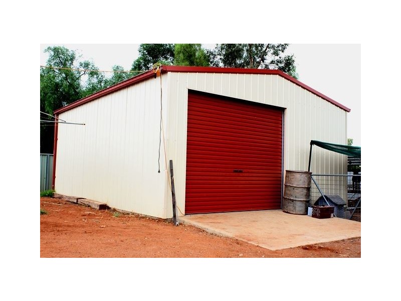 2 Fletcher Street, Cobar NSW 2835