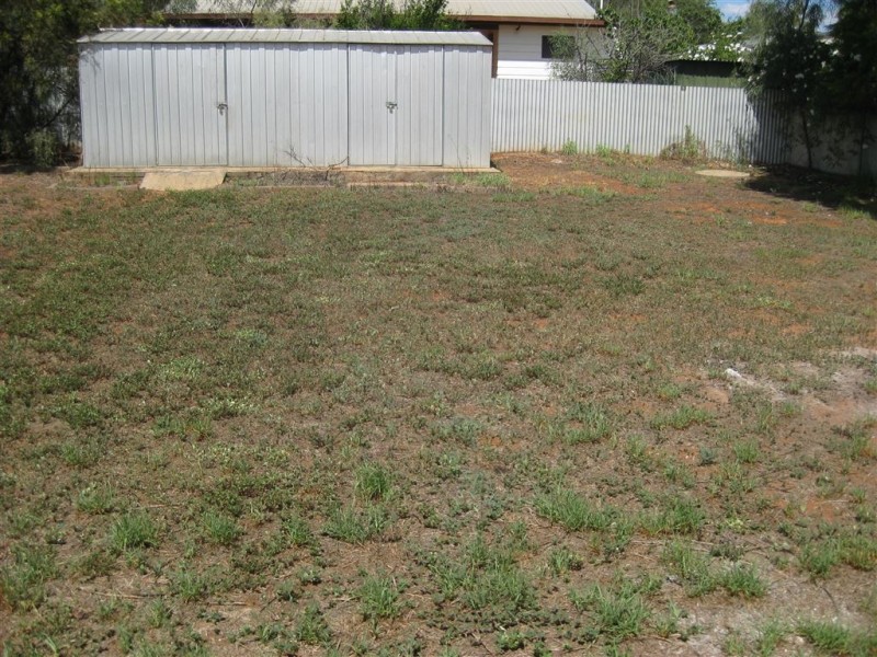 10 Bathurst St, Cobar NSW 2835