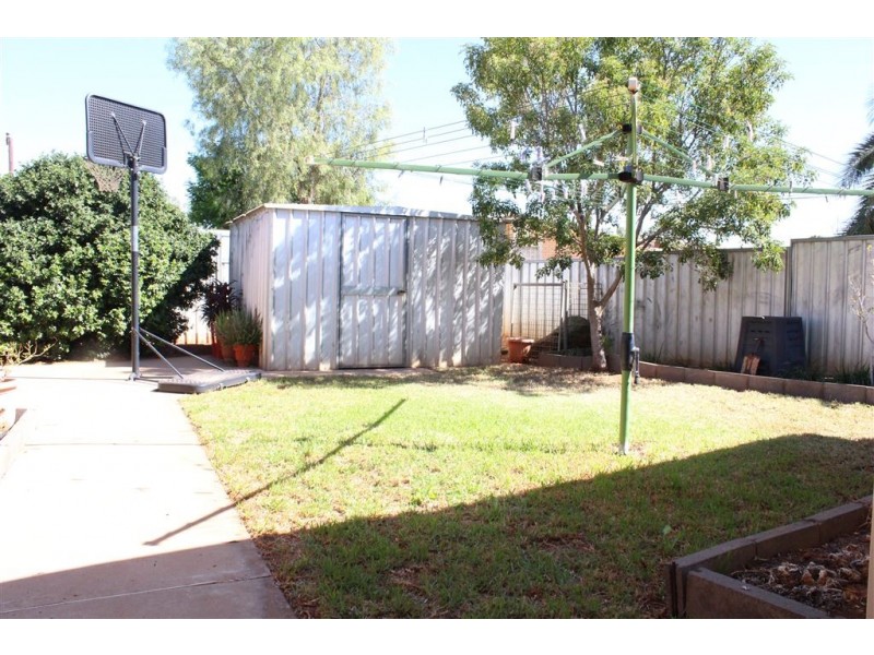 31 Mathews Street, Cobar NSW 2835