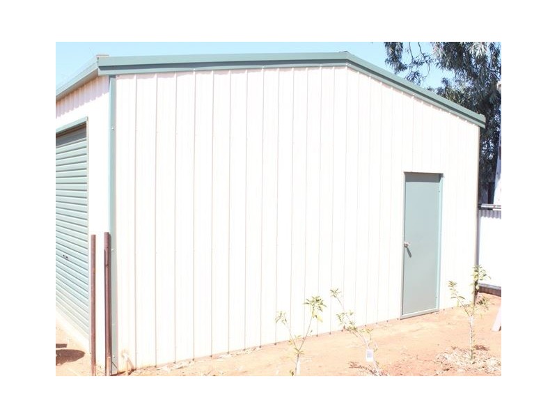 70 Bathurst Street, Cobar NSW 2835